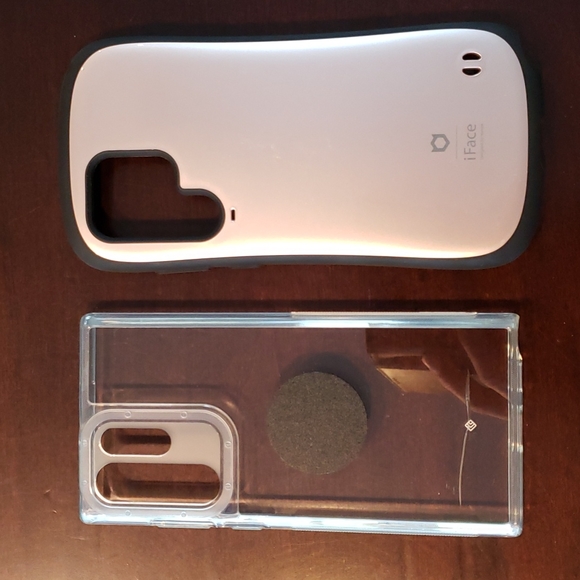 10 Samsung Galaxy S22 Ultra Cases and Screen Protector - Picture 5 of 6